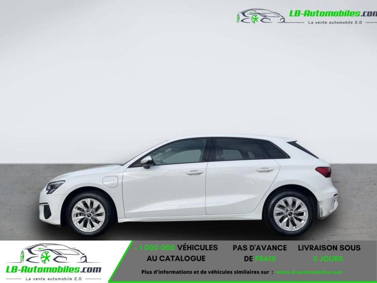 Audi A3 Sportback 35 TFSI Mild Hybrid 150 BVA - Photo 6 / 9