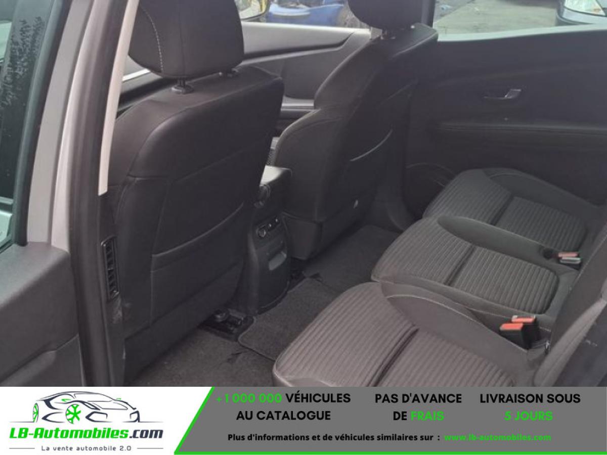 Renault Scenic TCe 140 BVA - Photo 4 / 5