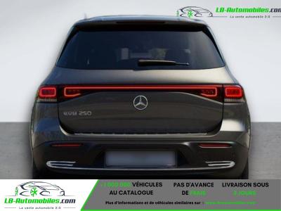 Mercedes EQB 250
