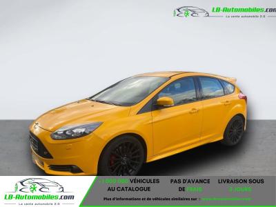 Ford Focus  ST 2.0 EcoBoost 250