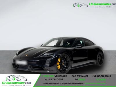 Porsche Taycan 4S 598 ch avec batterie performance plus