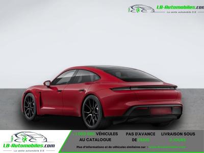 Porsche Taycan 4S 598 ch avec batterie performance plus