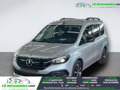 Mercedes EQT 200
