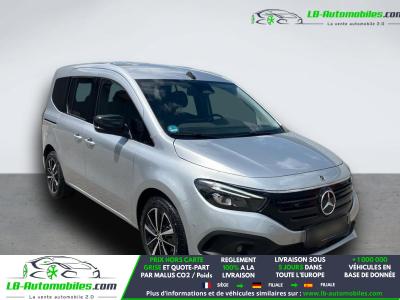 Mercedes EQT 200