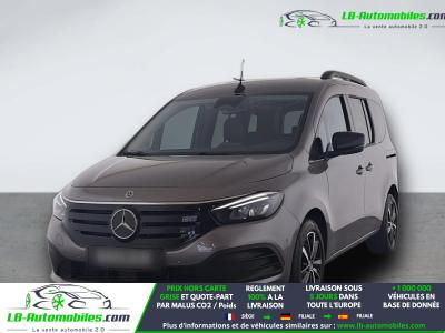 Mercedes EQT 200