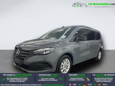 Mercedes EQT 200