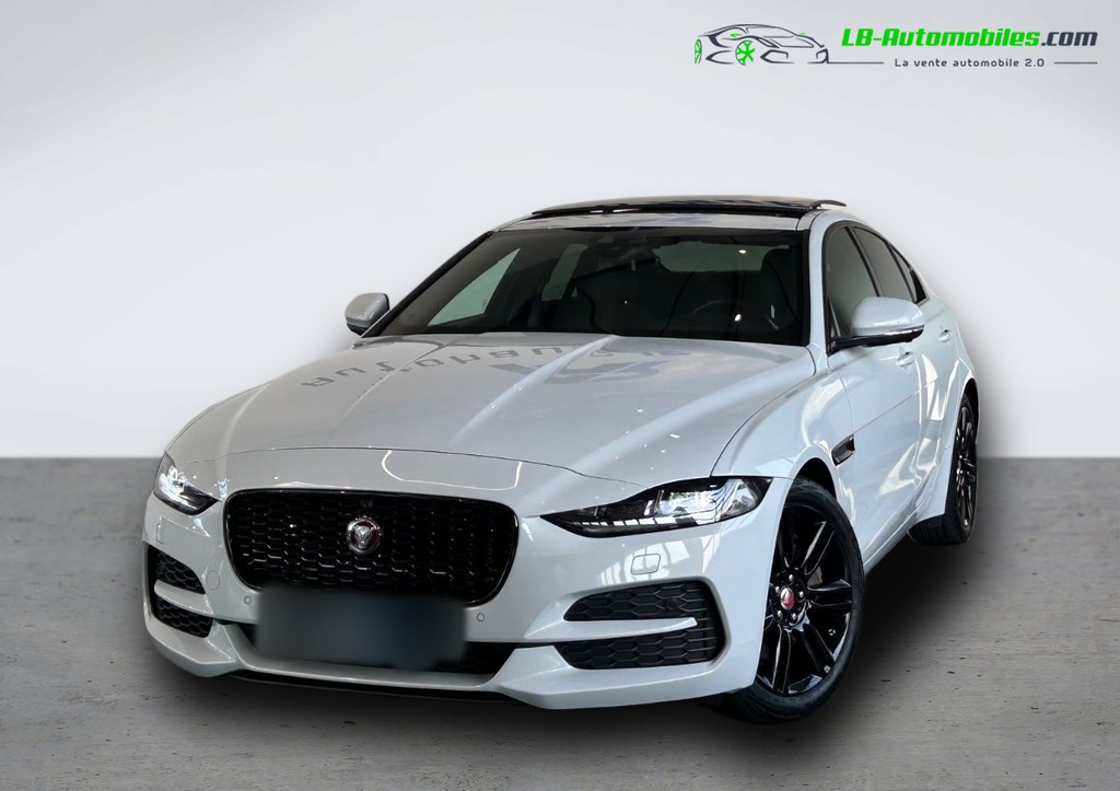 Jaguar XE P250 BVA