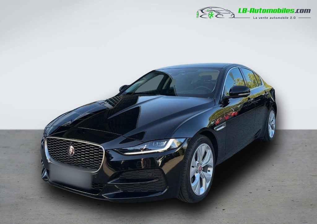 Jaguar XE P250 BVA