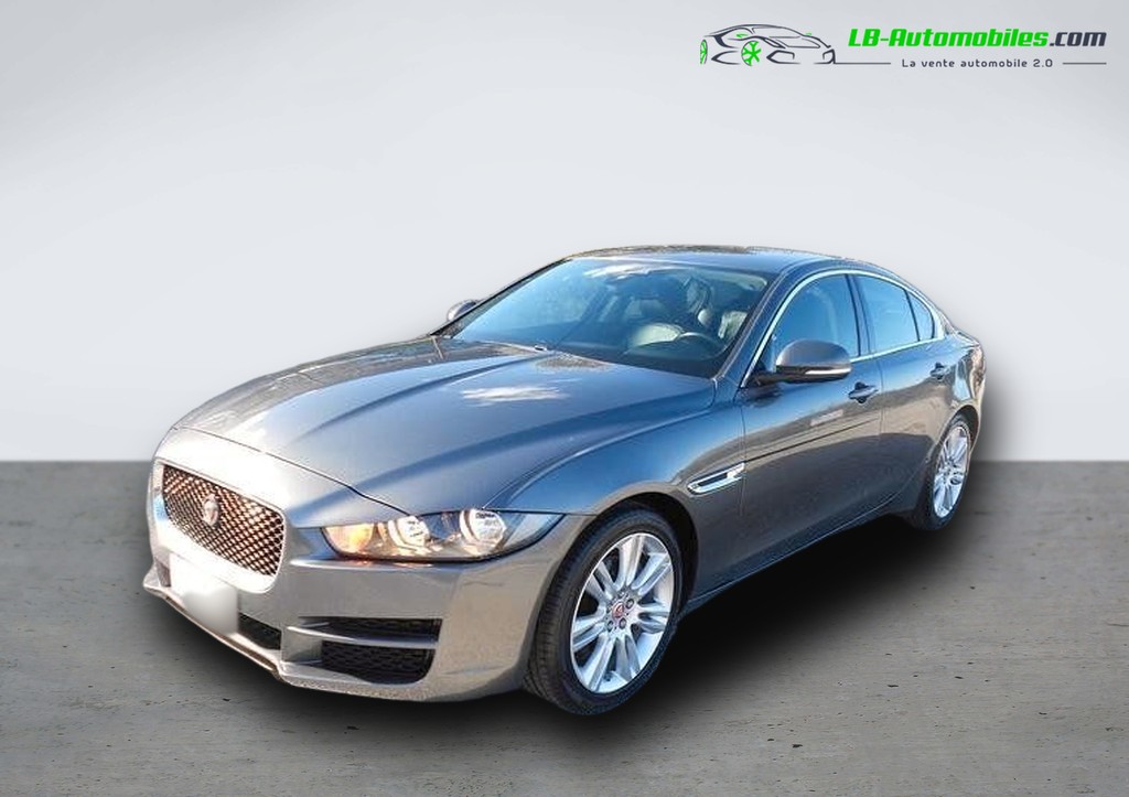 Jaguar XE 180 ch BVA