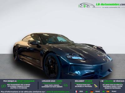 Porsche Taycan 4S 598 ch avec batterie performance plus