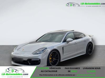 Porsche Panamera Turbo V8 4.0 550