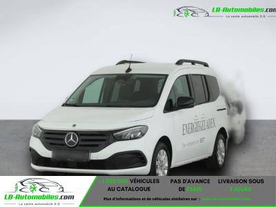 Mercedes EQT 200