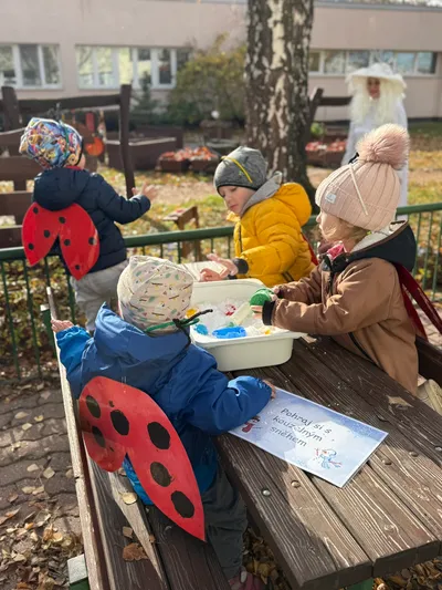 Uspávání broučků 5.11. 2025 obrázek