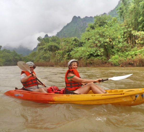 Kayak in Vang Vieng, Laos