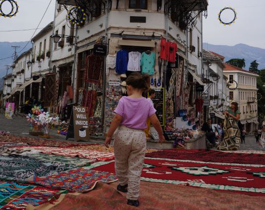 Krujë Berat Roshnik wijnhuis in Albanië