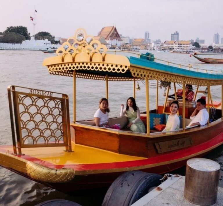 Boottocht cruising in Bangkok, Thailand