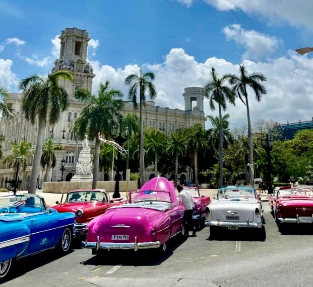 Oldtimers comfort in Havana, Cuba