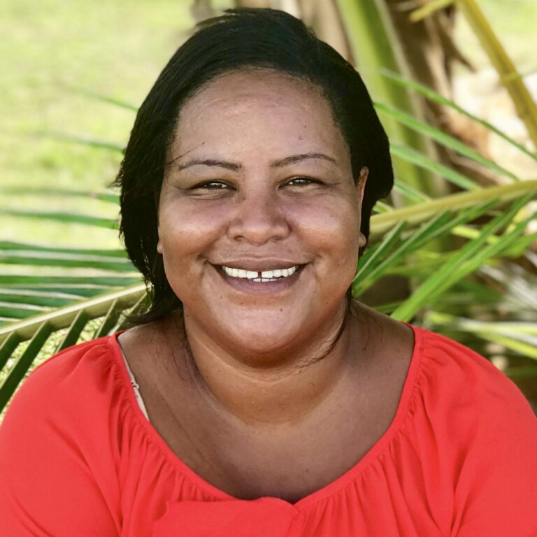Local Hero Sashara uit Panama