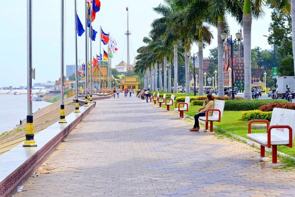Battambang naar Phnom Penh in Cambodja