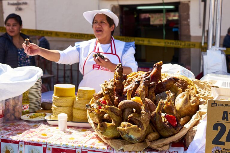 local die eten verkoopt op de markt