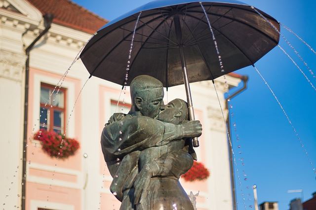 Mustvee naar historisch Tartu in Letland