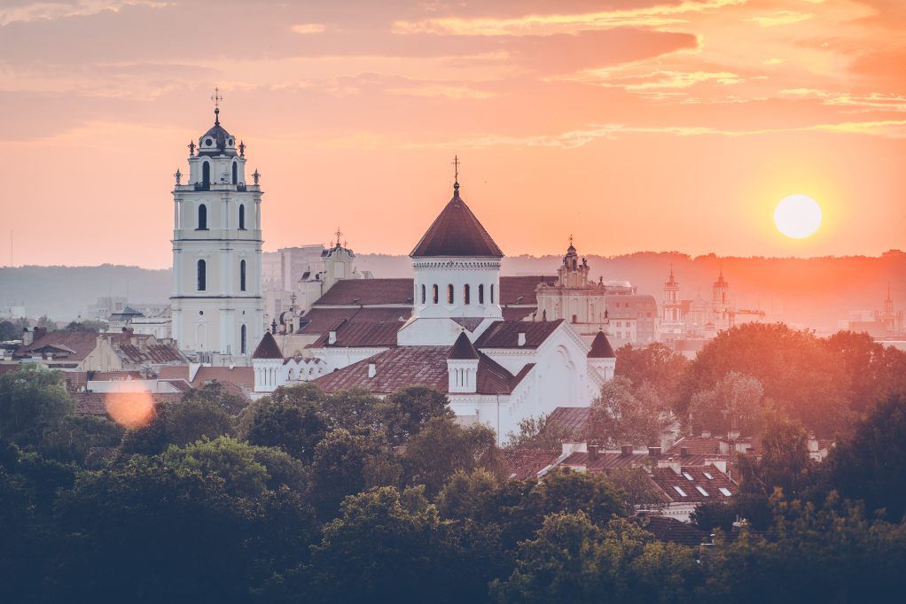 Vlucht naar Vilnius in Baltische Staten
