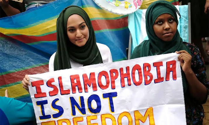 Outrage after abusive tweets by  rightwing accounts target Muslim women