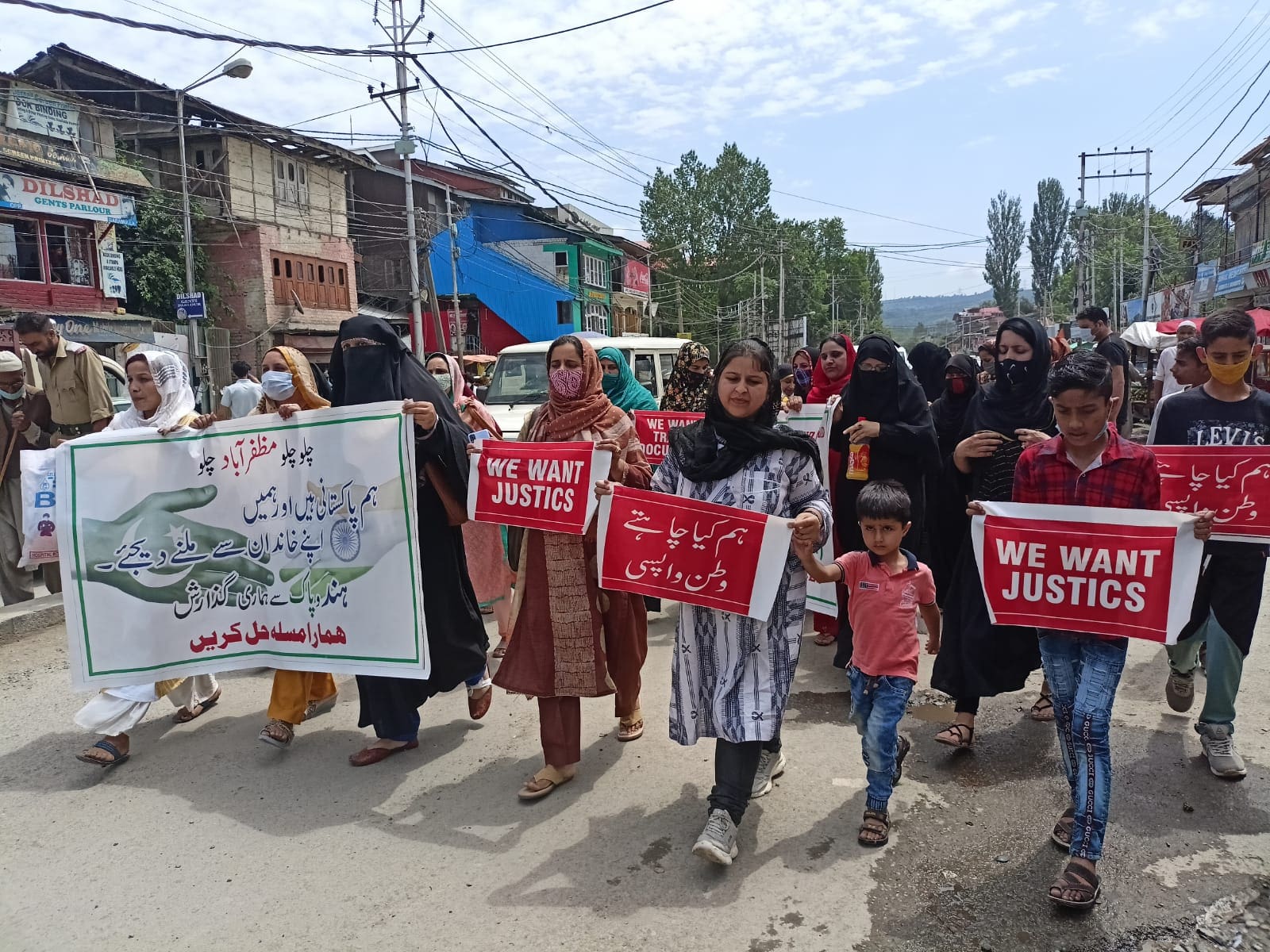 Kashmir: Pakistani wives of former militants feel betrayed by India