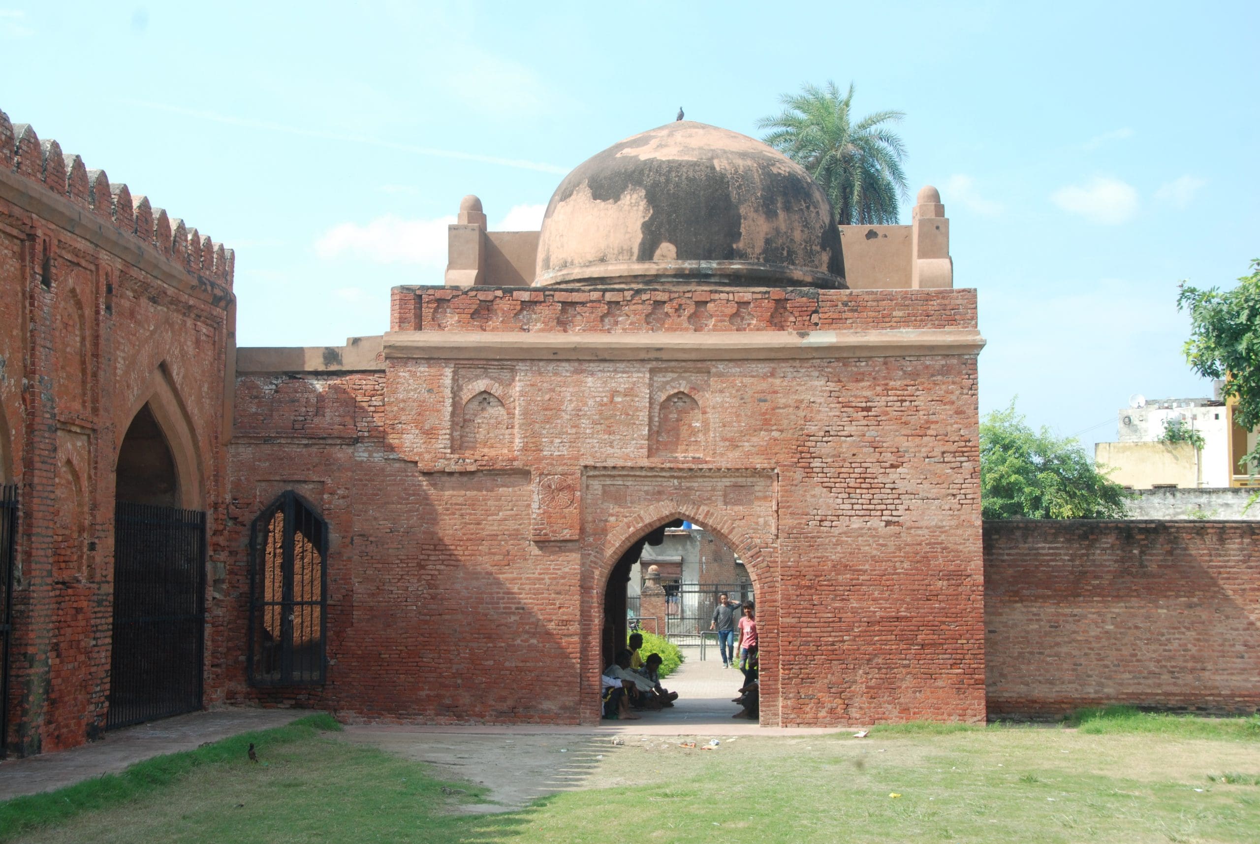 Panipat’s historic Kabuli Bagh Masjid lies in ruins