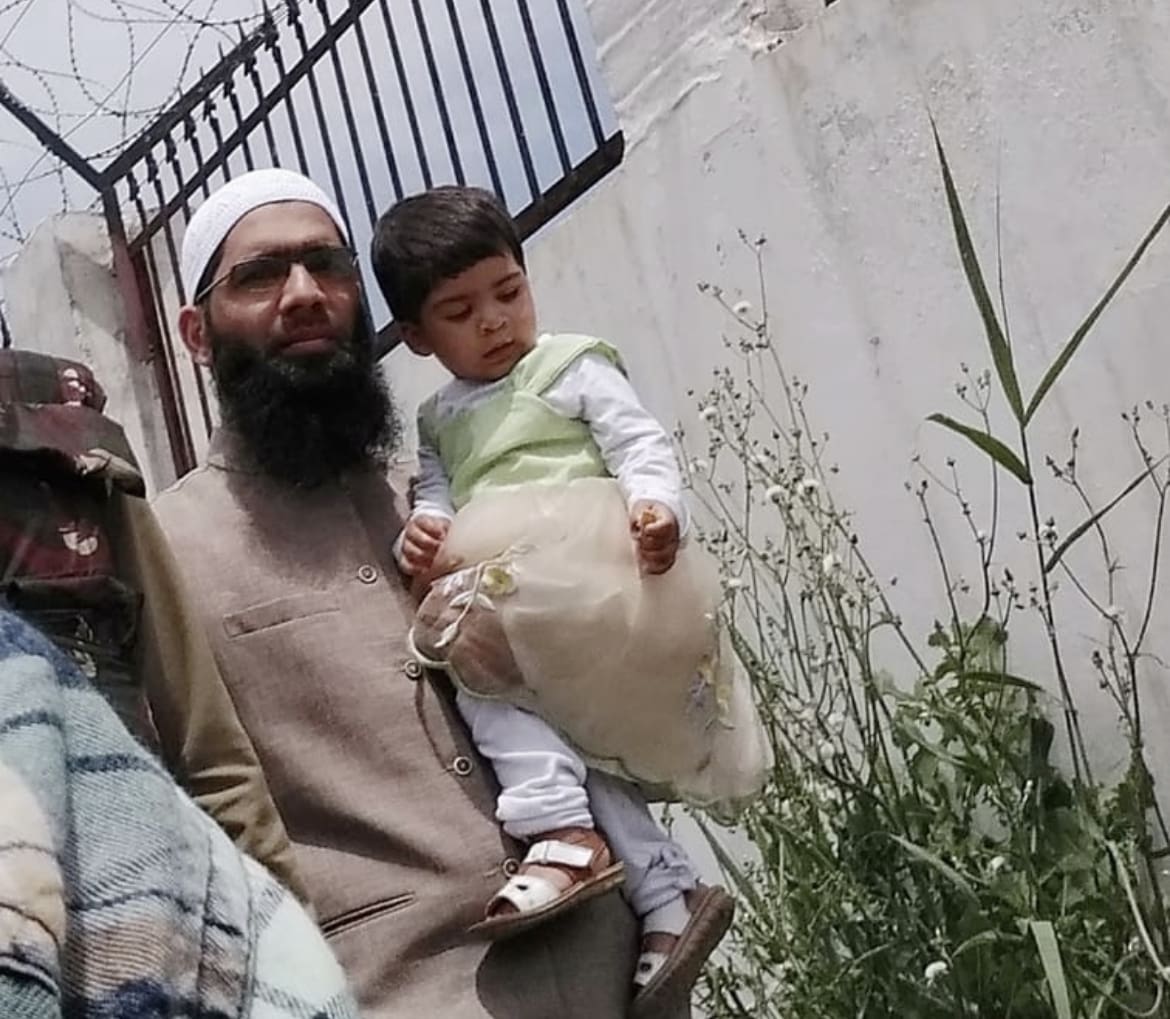 “Our daughter keeps asking where her baba is”: Aasif Sultan’s wife on her husband’s incarceration