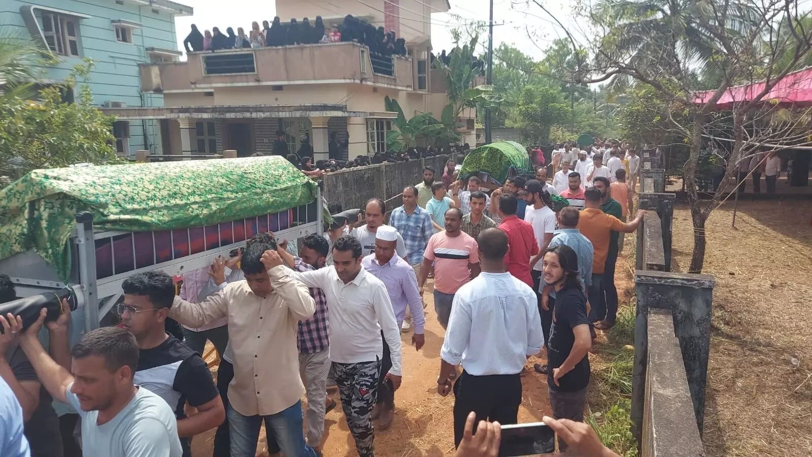 Four members of family killed in Karnataka, probe ongoing