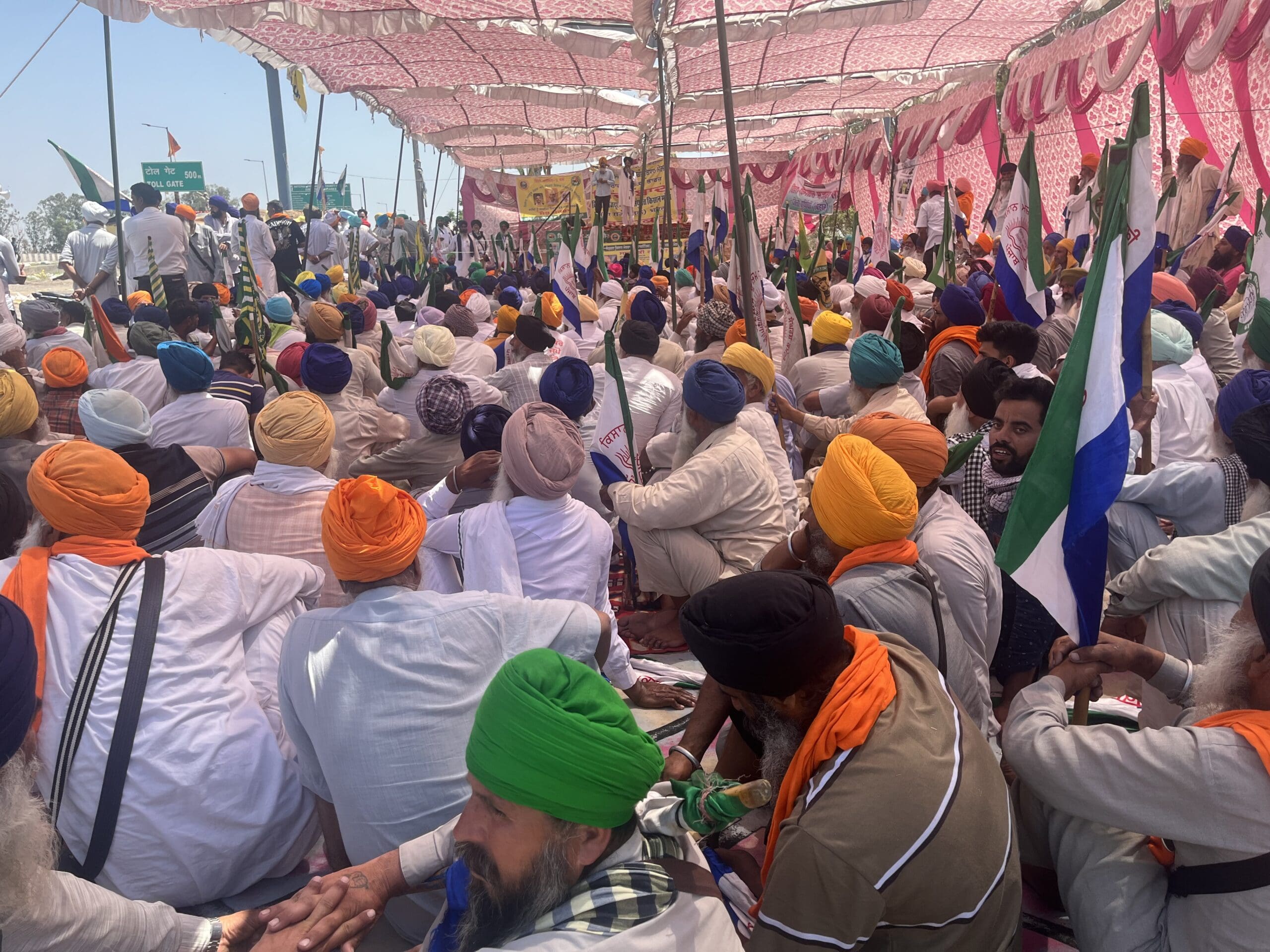 "Our movement will continue regardless of who forms Govt," say farmers as Shambhu border protest enters 113th day amidst heatwave