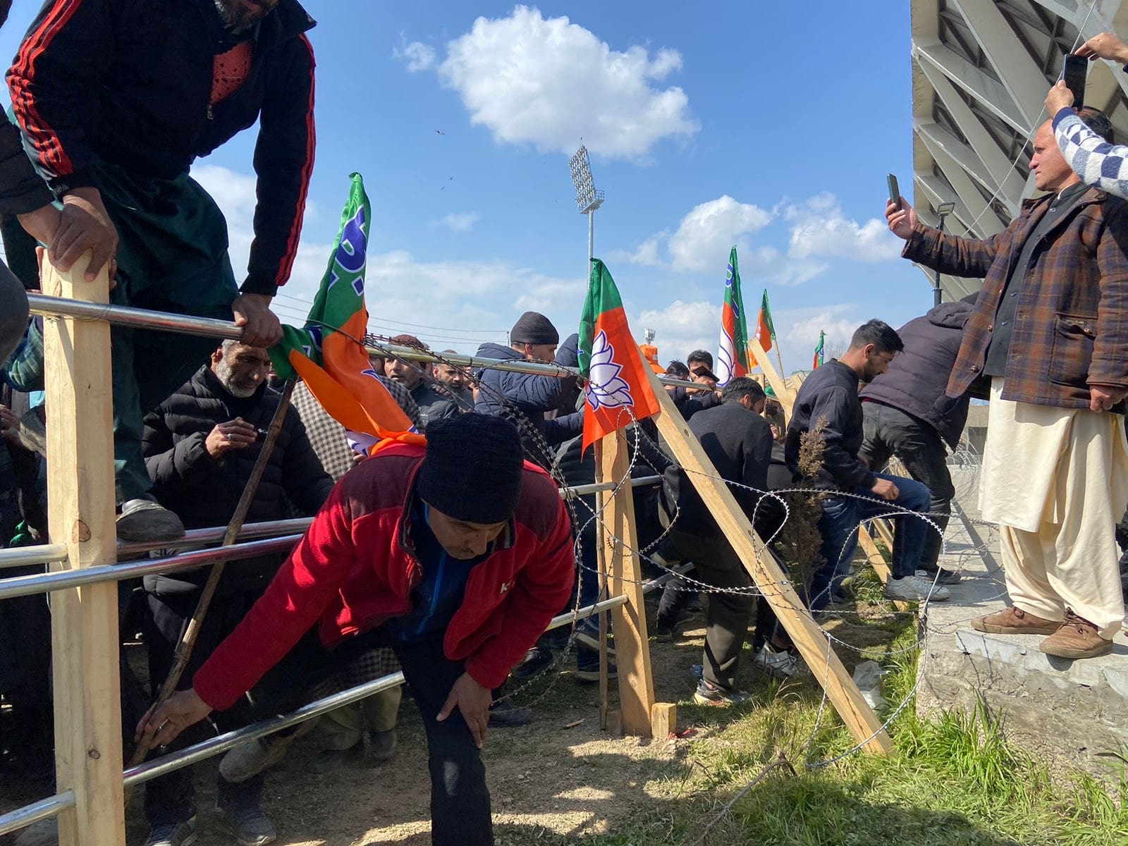 Neither seats, nor hearts; BJP dusted in Kashmir's maiden assembly elections post abrogation