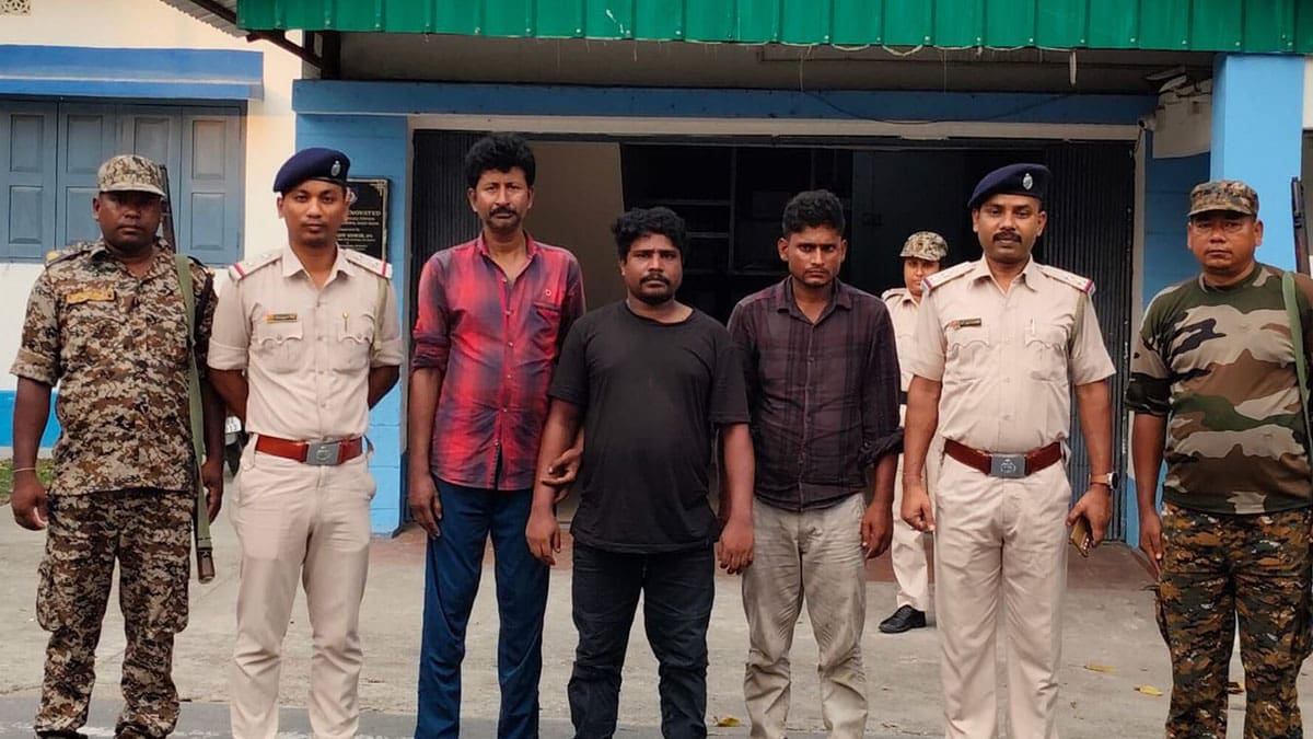 Wrongfully deported at gunpoint, Muslim men from West Bengal repatriated to India share ordeal