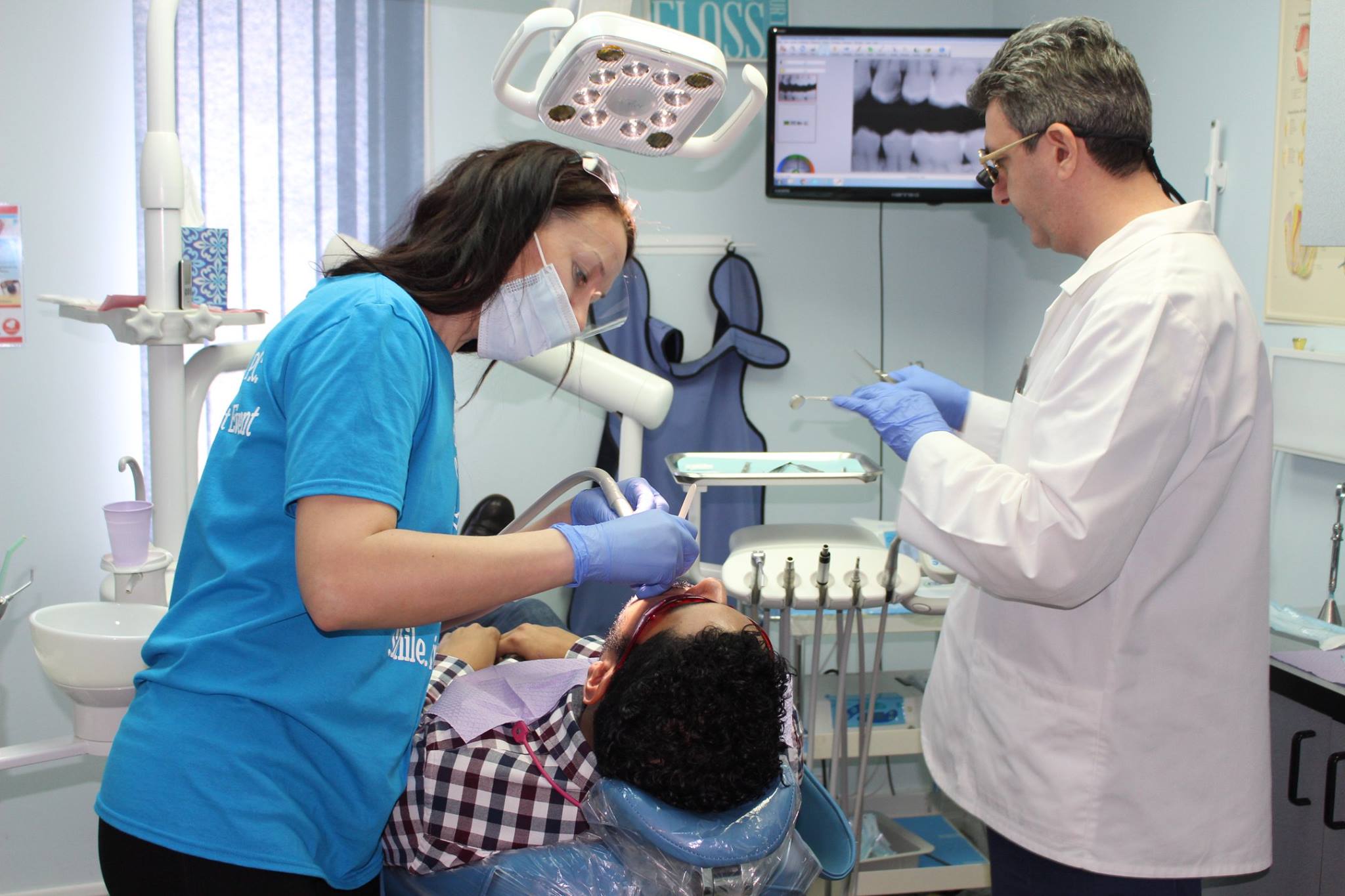 LuxDen Dental Center