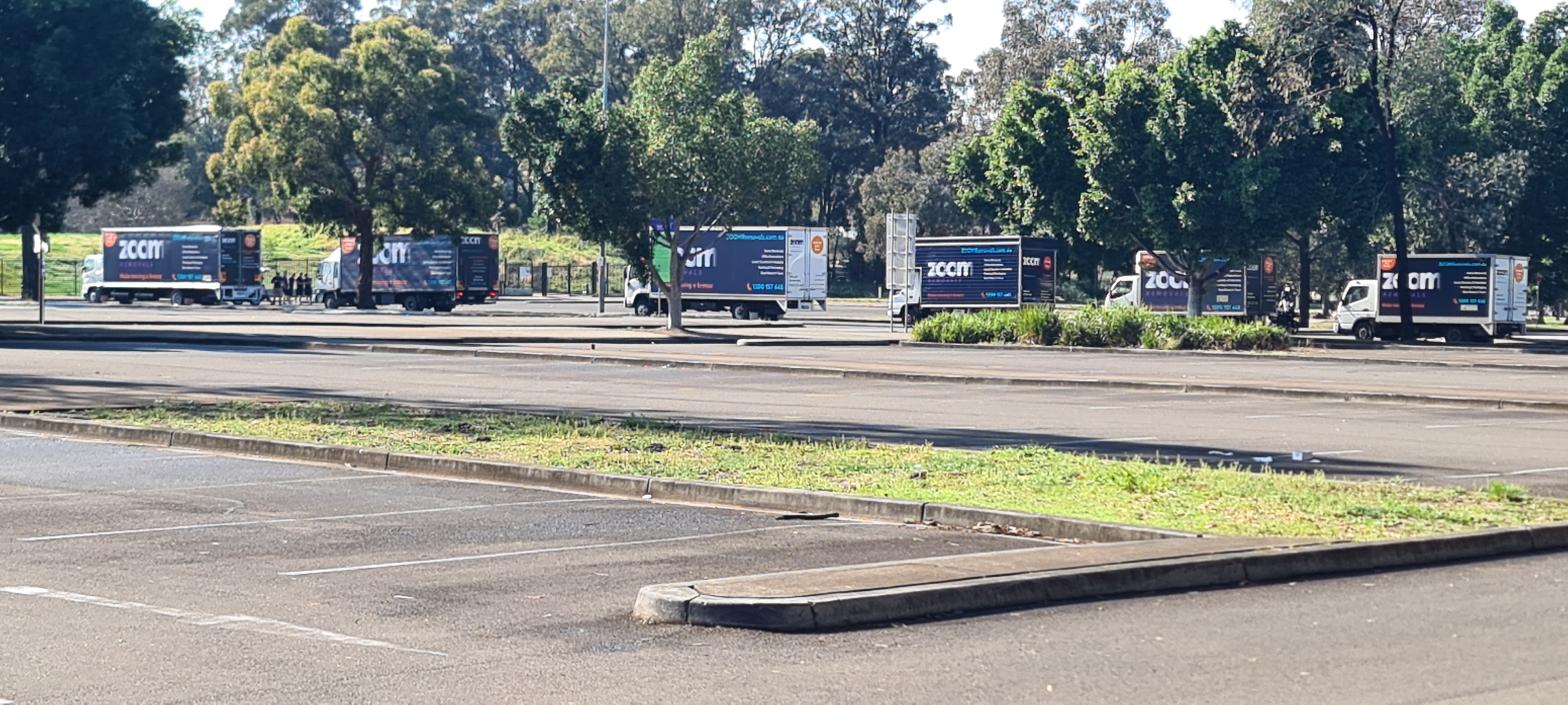 ZOOM Moving Trucks