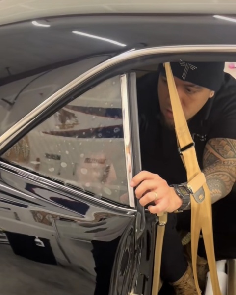 auto window tint-precision installation-tried & true tint