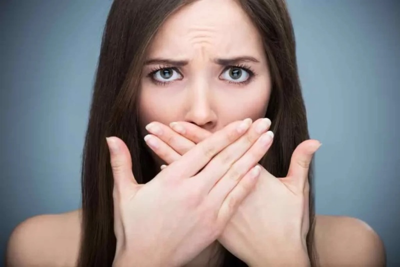 bad breath solutions - soothing care dental - rozelle