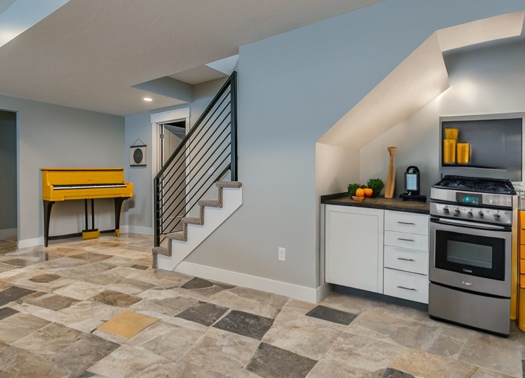 Hellamaid Cleaning Servcies