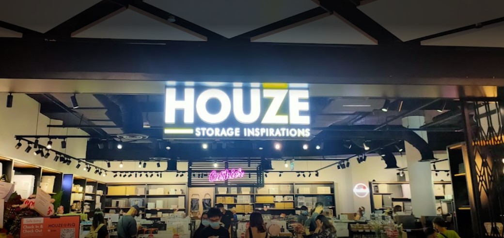 Houze Cover