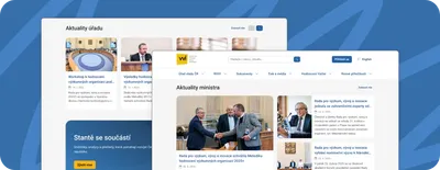 Dva monitory zobrazují webové stránky Rady pro výzkum, vývoj a inovace. Na zadním monitoru je stará verze webu s dlaždicemi aktualit, které mají modré pozadí a nadpis "Aktuality úřadu". Na předním monitoru je nová verze, která je umístěna na bílém pozadí, a v horní části má menu a sekci "Aktuality ministra" s fotkami a titulky.