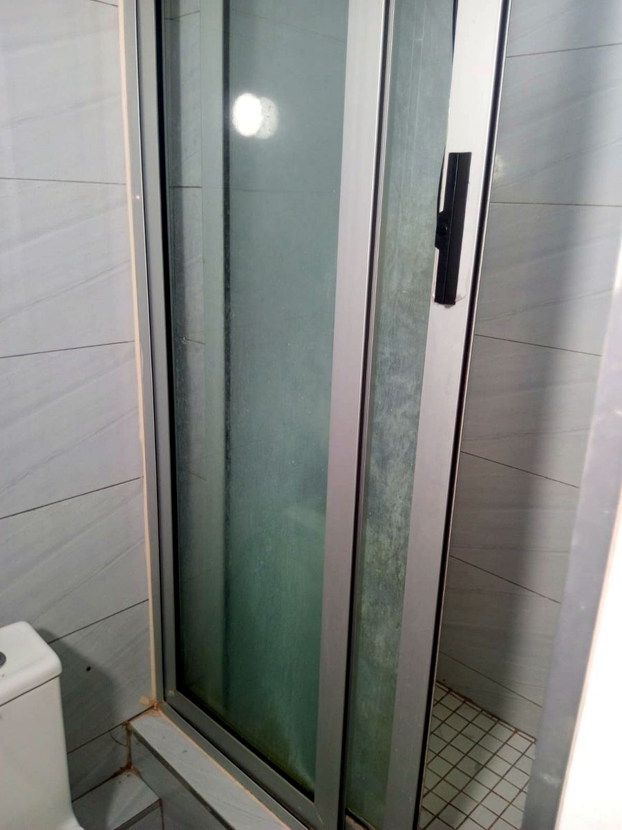 VENDE-SE APARTAMENTO T3,SUÍTE, 7° ANDAR, BAIRRO DA POLANA PRÓXIMO AO RESTAURANTE MIMO'S.