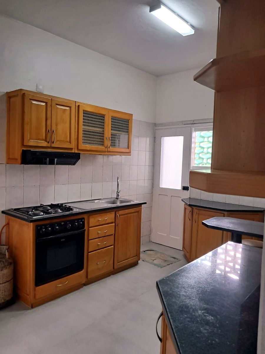 Arrenda se flat t3 bairro polana