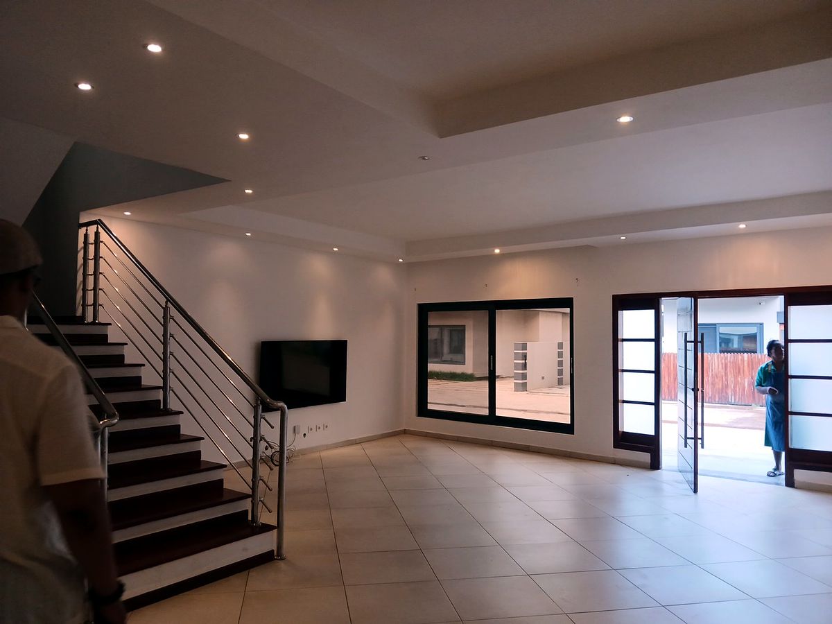 Arrenda se Moradia Tipo 3 n condominio Elite