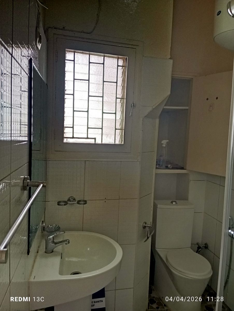 DIRETO  ARRENDA-SE APARTMENTO TP3 1ANDAR N BAIRRO DA POLANA PRÓXIMO A SÃO TOMÁS