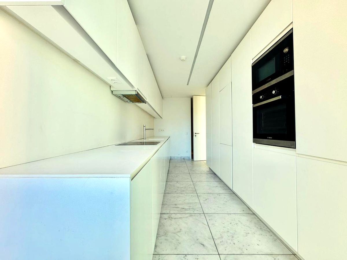 Apartamento T3 condomínio Platinum Av. Julius Nyerere. Excellent 3-bedroom apartment