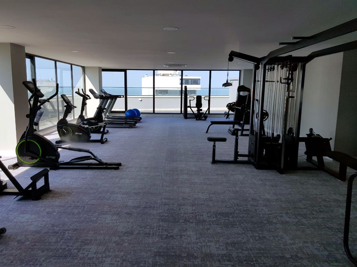 "ARRENDA-SE APARTAMENTO MOBILADO"  Condomínio Polana Plaza. Edifício Novo