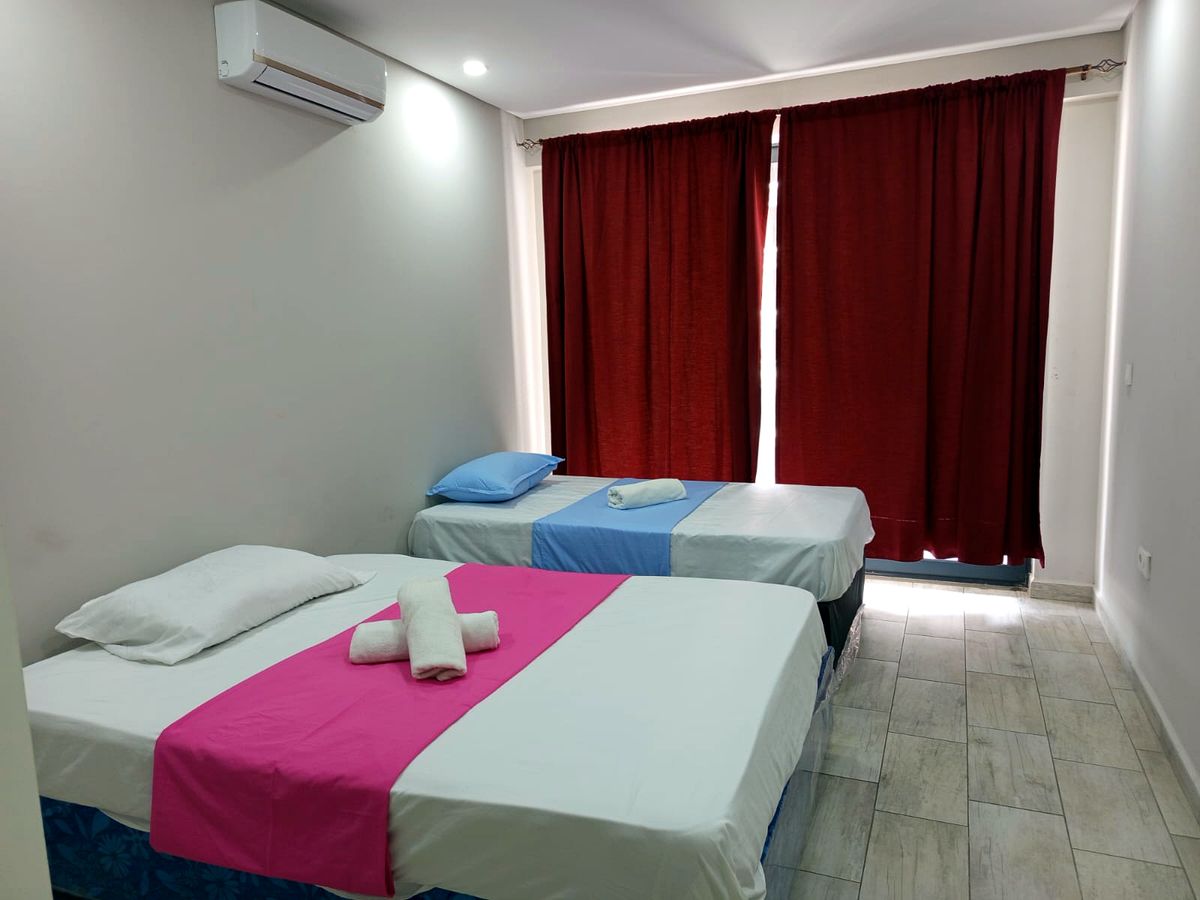 "ARRENDA-SE APARTAMENTO MOBILADO"  Condomínio Polana Plaza. Edifício Novo