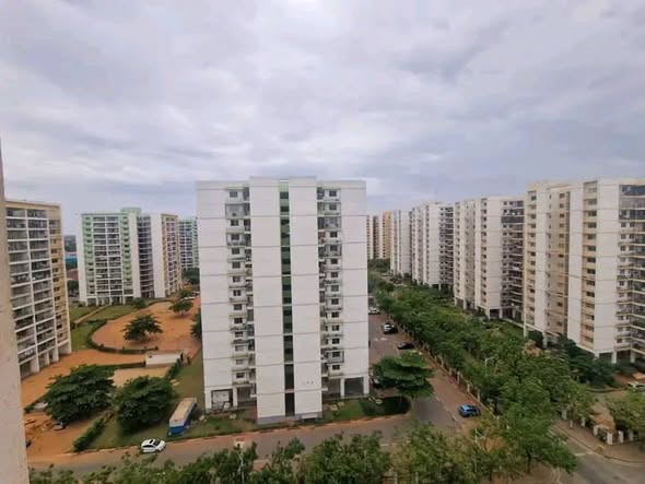 Arrenda apartamento T3 para habitacao ou escritorio - Zona 1