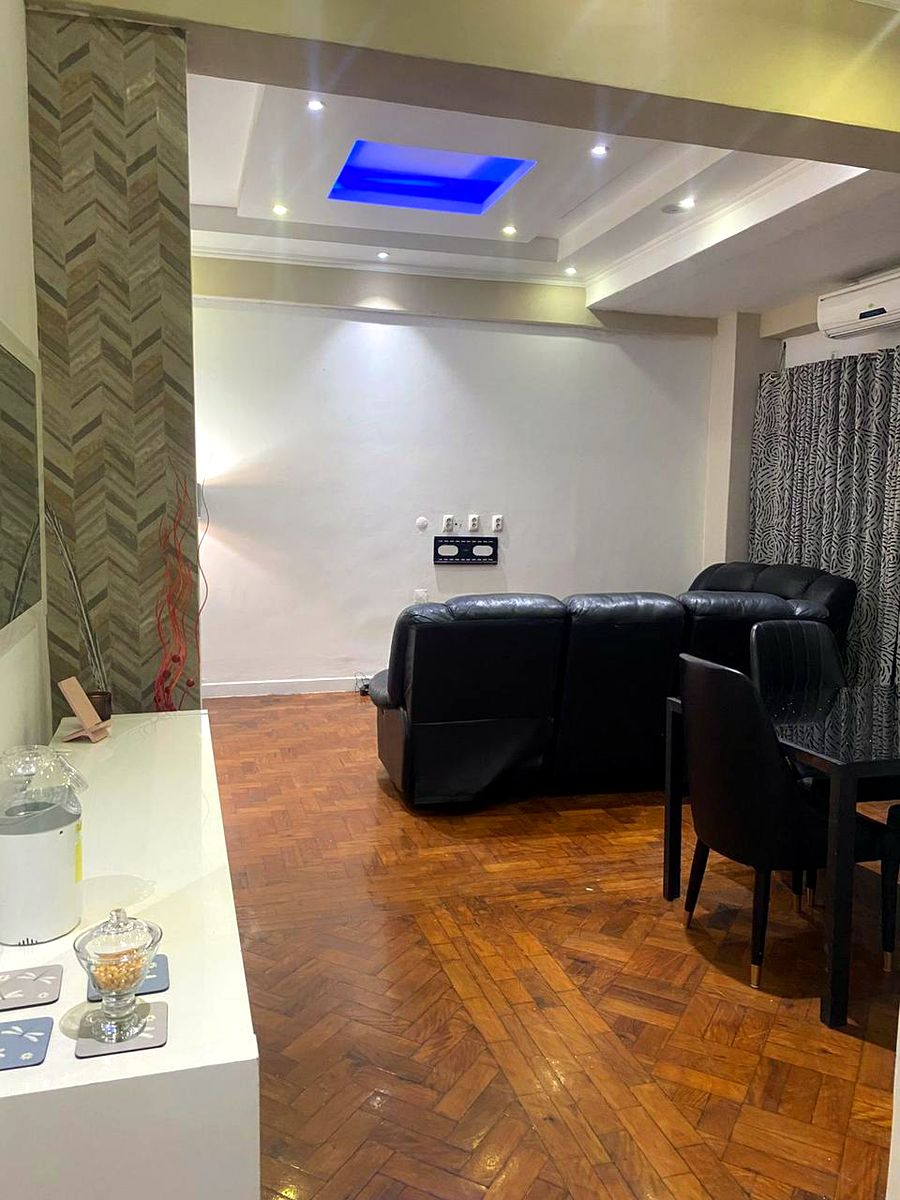 Apartamento Tipo 3 com mobília bairro da Polana próximo ao ministério da saúde( móveis modernos)